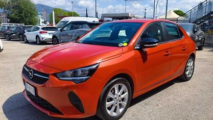 Używany Opel Corsa Edition 75 KM (55 kW) 2021 Pomarańczowy Hatchback