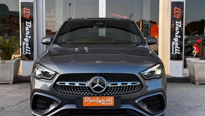 Usata Mercedes GLA200 Premium 150 CV (110 kW) 2025 Grigio SUV