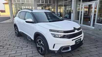 Natural white Usata 2022 Citroën C5 Aircross Shine SUV | 20.990 € (Buon prezzo)