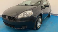 Rosso Usata 2011 Fiat Punto Tre volumi | 3990 € (Super prezzo)