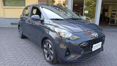 Grigio Usata 2024 Hyundai i10 Due volumi | 14.900 € (Buon prezzo)