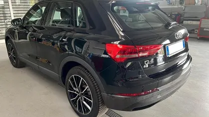 Usata Audi Q3 Business 150 CV (110 kW) 2020 Nero SUV