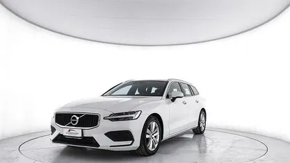 Bianco Usata 2019 Volvo V60 Business Edition Station wagon | 17.200 € (Ottimo prezzo)