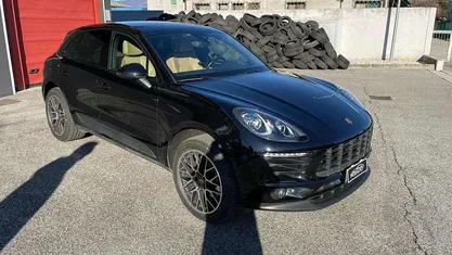 Nero Usata 2018 Porsche Macan SUV | 44.000 € (Super prezzo)
