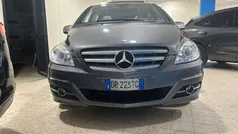Bronzo Usata 2008 Mercedes B180 Monovolume | 4900 € (Buon prezzo)