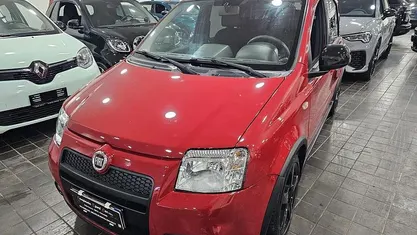 Rosso Usata 2008 Fiat Panda Tre volumi | 6490 € (Buon prezzo)