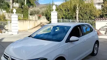 Usata VW Polo Trendline 89 CV (65 kW) 2018 Bianco Utilitaria