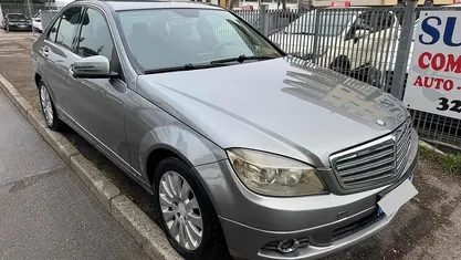 Usata Mercedes C220 169 CV (124 kW) 2008 Berlina