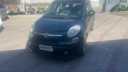 Usata Fiat 500L Living 105 CV (77 kW) 2013 Verde Monovolume