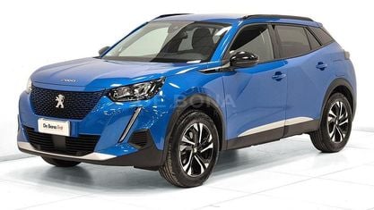 Usata Peugeot e-2008 Allure 100 kW (136 CV) 2022 Azzurro SUV