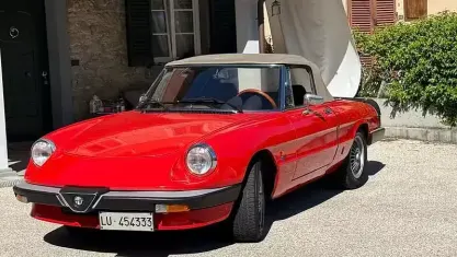 Usata Alfa Romeo Spider 128 CV (94 kW) 1984 Rosso Cabrio