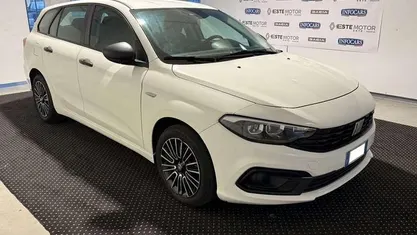 Bianco pastello Usata 2021 Fiat Tipo Life Station wagon | 8900 € (Ottimo prezzo)