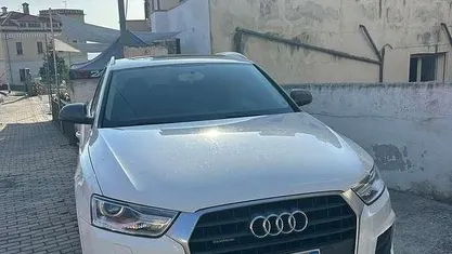 Bianco Usata 2015 Audi Q3 Sport SUV | 15.400 € (Buon prezzo)