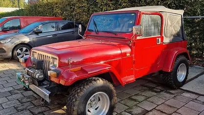 Usata Jeep Wrangler 118 CV (86 kW) 1989 Rosso SUV