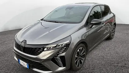 Usata 2025 Renault Clio V Techno Due volumi | 17.500 € (Buon prezzo)