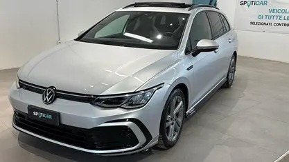 Usata VW Golf VIII R-line 150 CV (110 kW) 2024 Argento Station wagon