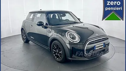 Nero Usata 2022 Mini Cooper Classic Utilitaria | 22.800 € (Buon prezzo)