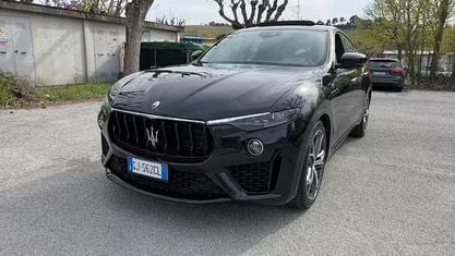 Usata Maserati Levante GT 330 CV (242 kW) 2022 Nero SUV