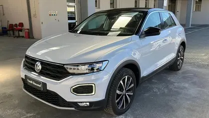 Usata VW T-Roc Style 150 CV (110 kW) 2018 SUV