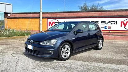 Occasion VW Golf VII Comfortline 110 ch (80 kW) 2015 Bleue Berline