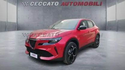 Nuova Alfa Romeo GT Junior 145 CV (106 kW) 2026 Rosso SUV