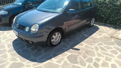 Usata VW Polo Comfortline 75 CV (55 kW) 2002 Nero Berlina