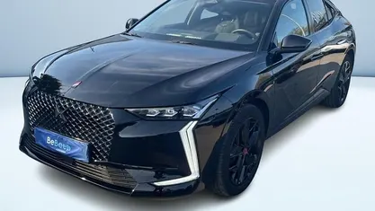 Nero pastello Usata 2023 DS Automobiles DS4 Performance Line Plus Tre volumi | 24.500 € (Buon prezzo)