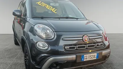 Nero Usata 2021 Fiat 500L Cross Monovolume | 13.900 € (Buon prezzo)