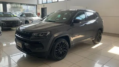 Usata Jeep Compass Night Eagle 129 CV (94 kW) 2022 Grigio SUV