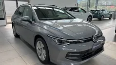 Moonstone grey Nuova 2024 VW Golf VIII Life Station wagon | 33.900 € (Buon prezzo)