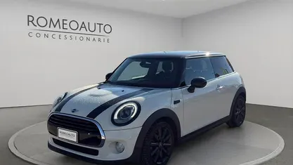 Usata Mini Cooper D 116 CV (85 kW) 2017 Utilitaria