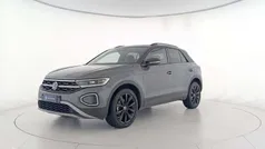 Indium grey metallizzato deep black perl Usata 2022 VW T-Roc Style SUV | 21.900 € (Buon prezzo)