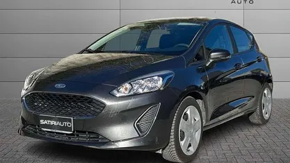 Grigio Usata 2018 Ford Fiesta Tre volumi | 10.900 € (Cara)