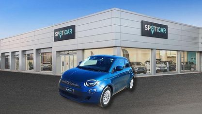 Używany Fiat 500e Action 69 kW (95 KM) 2021 Niebieski Sedan/Limuzyna