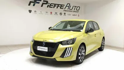 Usata Peugeot 208 Active 75 CV (55 kW) 2024 Giallo Utilitaria