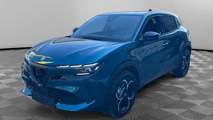 Nieuw Alfa Romeo GT Junior Edizione Speciale 145 PK (106 kW) 2026 Blauw SUV