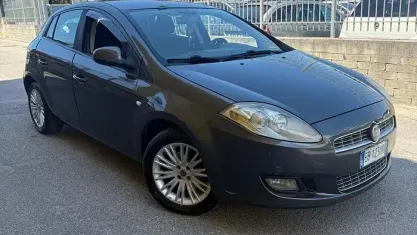 Usata Fiat Bravo Dynamic 105 CV (77 kW) 2010 Grigio Utilitaria