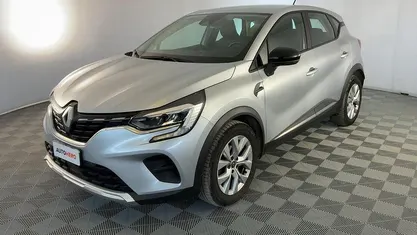 Usata Renault Captur Business 116 CV (85 kW) 2021 Grigio SUV