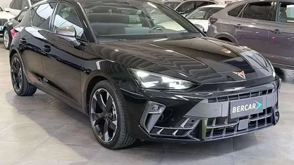 Usata Cupra Leon 150 CV (110 kW) 2025 Nero Utilitaria