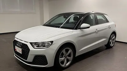 Usata 2023 Audi A1 Sportback Admired Utilitaria | 20.800 € (Buon prezzo)