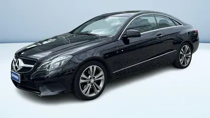 Usata Mercedes E220 Premium 169 CV (124 kW) 2015 Nero Coupé