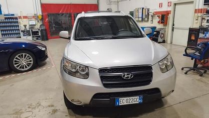 Usata Hyundai Santa Fe 155 CV (114 kW) 2010 Grigio SUV