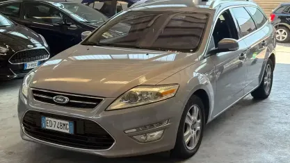 Usata Ford Mondeo Titanium 163 CV (119 kW) 2010 Grigio Station wagon