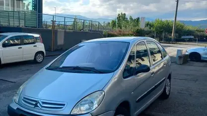 Usata Citroën Xsara Picasso Seduction 90 CV (66 kW) 2007 Grigio Monovolume