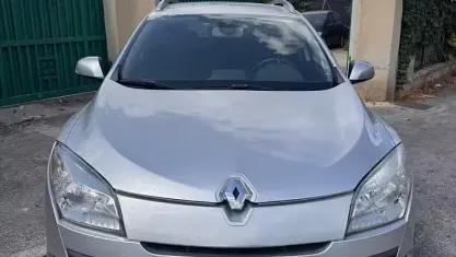 Usata Renault Mégane GrandTour Dynamique 110 CV (80 kW) 2010 Grigio Station wagon