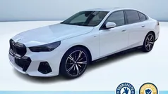 Bianco Usata 2024 BMW 520 M Sport Tre volumi | 54.900 € (Ottimo prezzo)