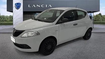 Usata Lancia Ypsilon Silver 70 CV (51 kW) 2021 Utilitaria