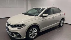 Grigio Usata 2023 VW Polo Style Tre volumi | 20.500 € (Buon prezzo)