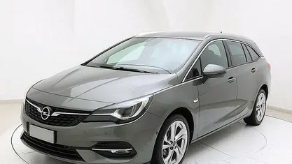 Usata Opel Astra Business Elegance 122 CV (89 kW) 2019 Grigio Station wagon