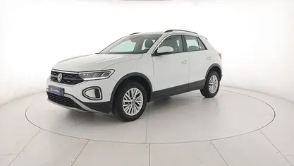 Usata VW T-Roc Life 150 CV (110 kW) 2023 SUV
